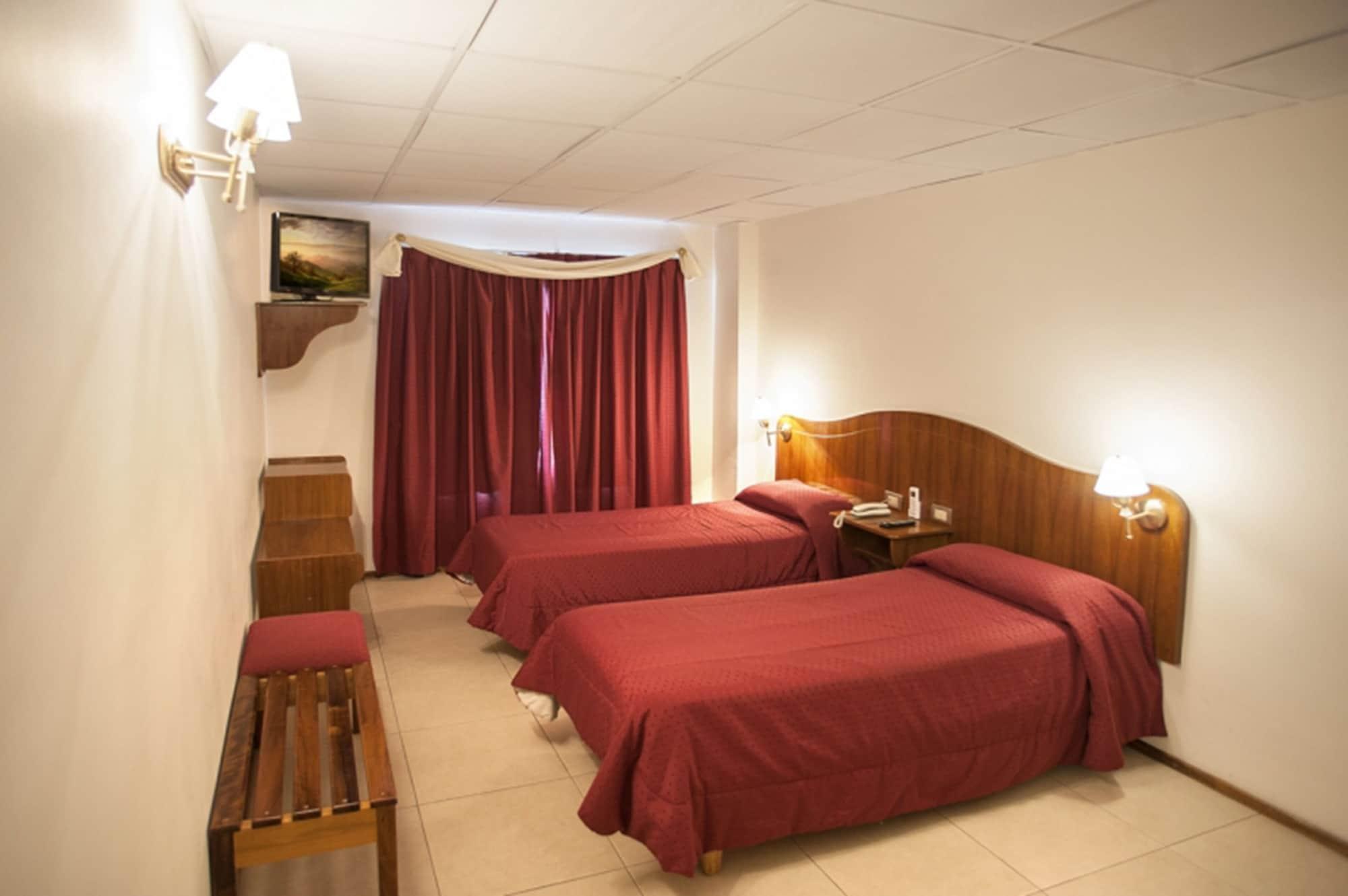 Hotel Princess Mendoza Bagian luar foto