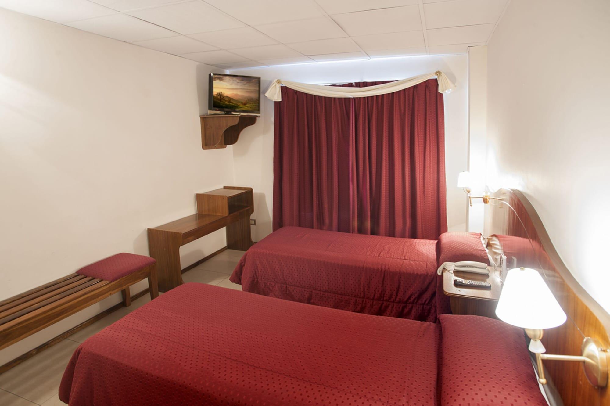 Hotel Princess Mendoza Bagian luar foto
