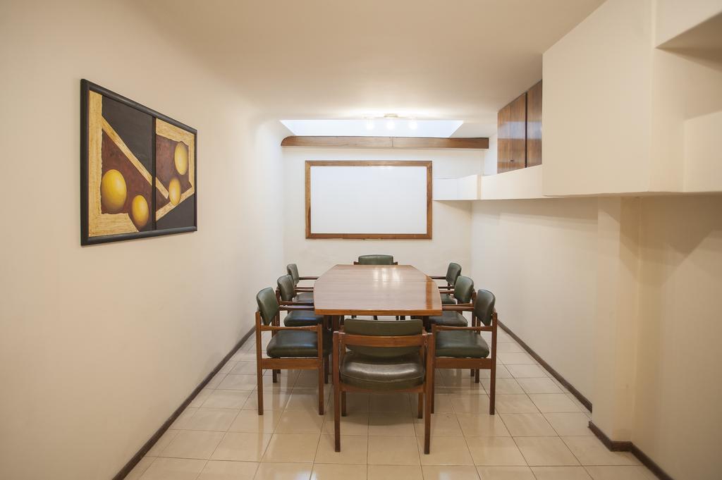 Hotel Princess Mendoza Bagian luar foto
