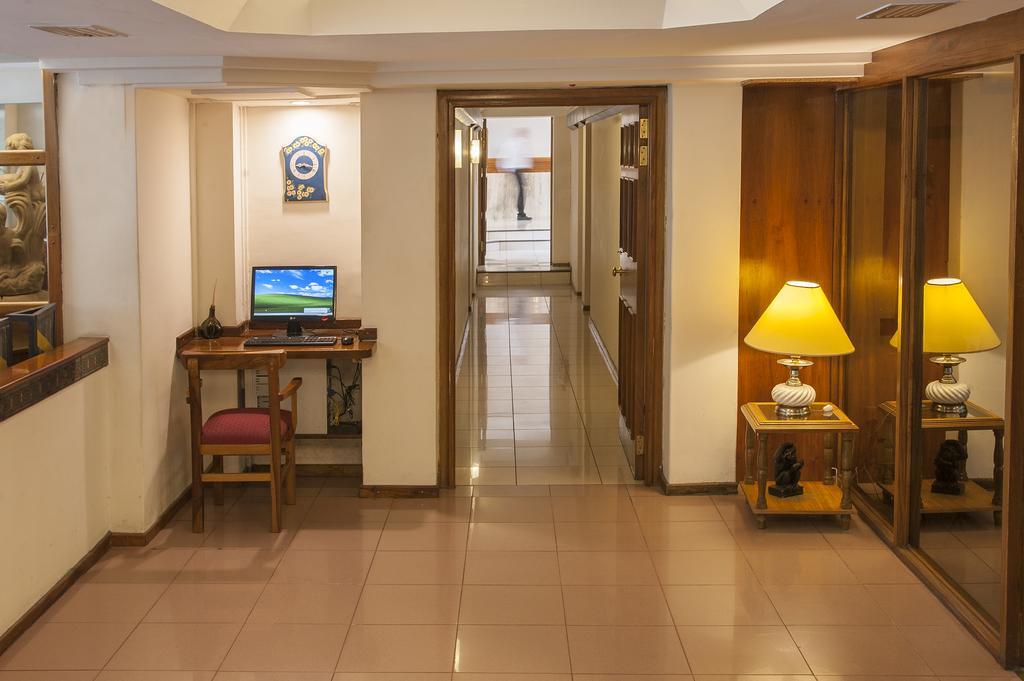 Hotel Princess Mendoza Bagian luar foto