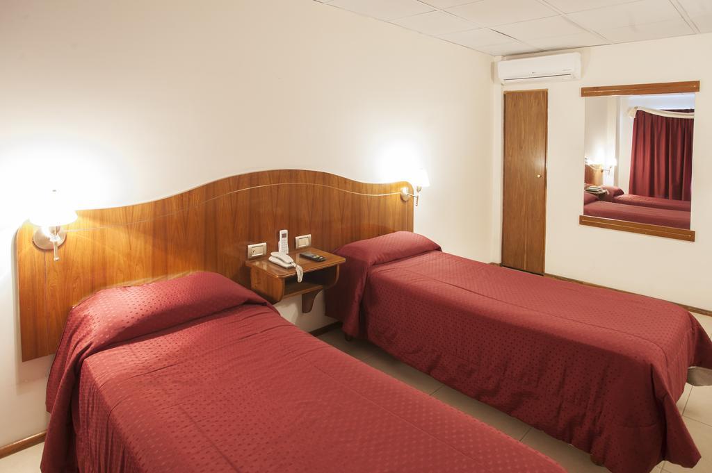 Hotel Princess Mendoza Bagian luar foto