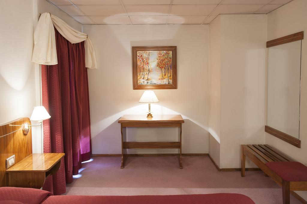 Hotel Princess Mendoza Bagian luar foto