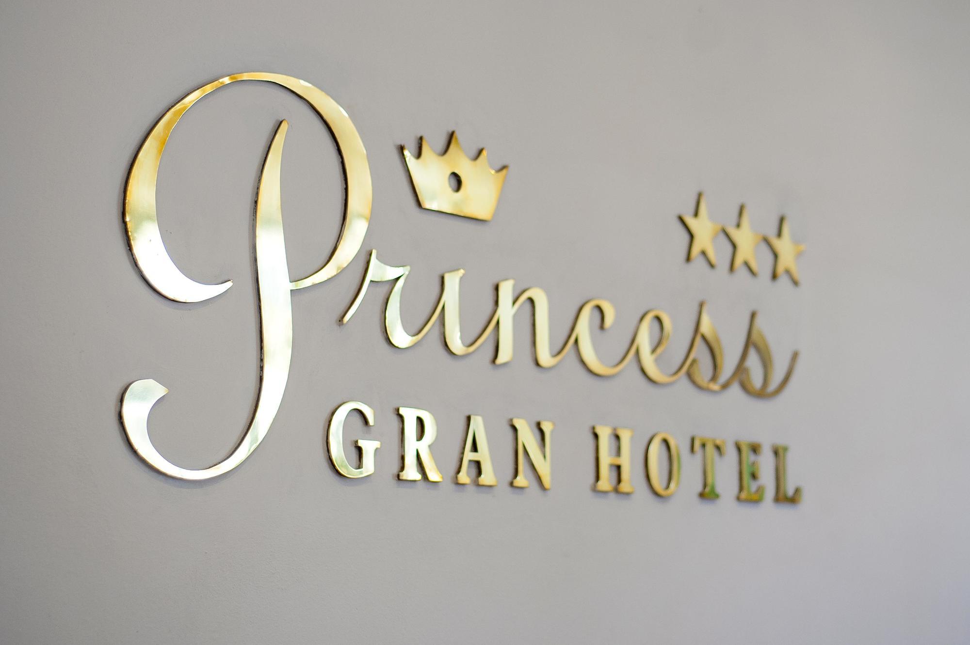 Hotel Princess Mendoza Bagian luar foto